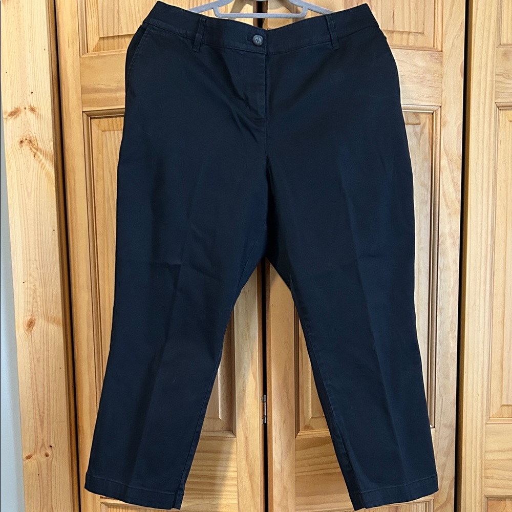 Tommy Bahama Borclay Black Cropped Pants